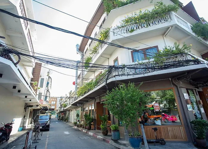 Ghee Gelato House 3*