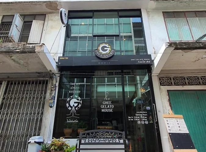 Ghee Gelato House Отель типа "постель и завтрак" Бангкок