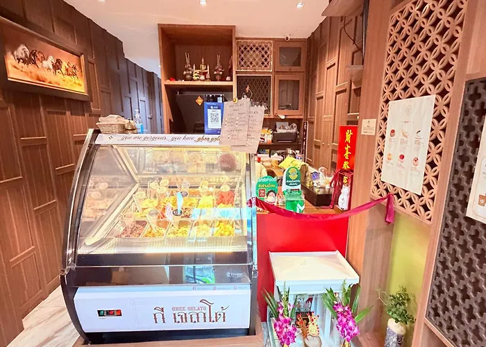 Ghee Gelato House 民宿 3*